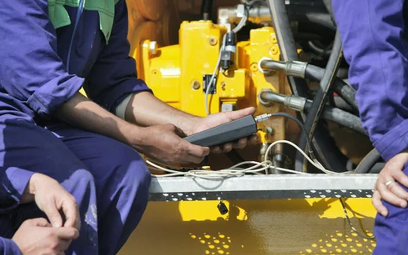 Undercarriage Repair Services In Maharashtra